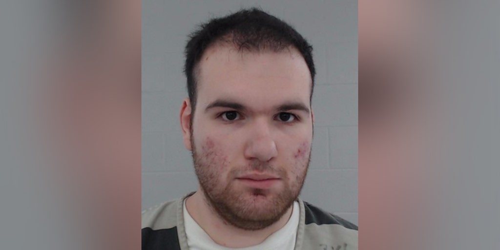 Texas amateur bomb maker sentenced to 14 years for weapons violations, child pornography possession - Vimarsana News