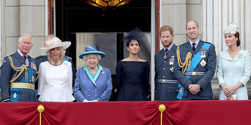 Scathing royals book pulled off shelf after reports say 'racist' family member accidentally revealed - Vimarsana News