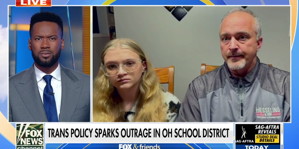 Ohio high school student joins walkout to protest biological males being allowed in girls' bathrooms - Vimarsana News