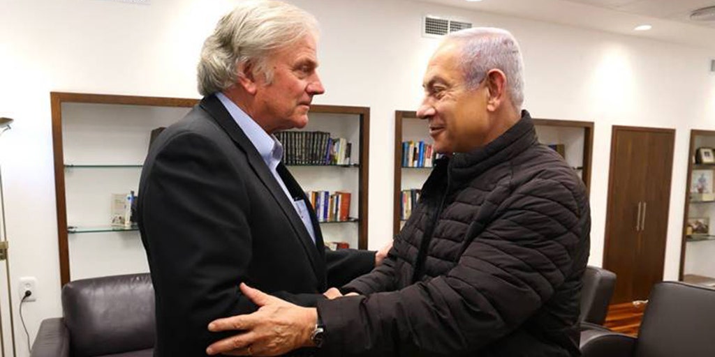 Franklin Graham's Samaritan's Purse sponsors 21 ambulances in Israel to replace those destroyed by Hamas - Vimarsana News