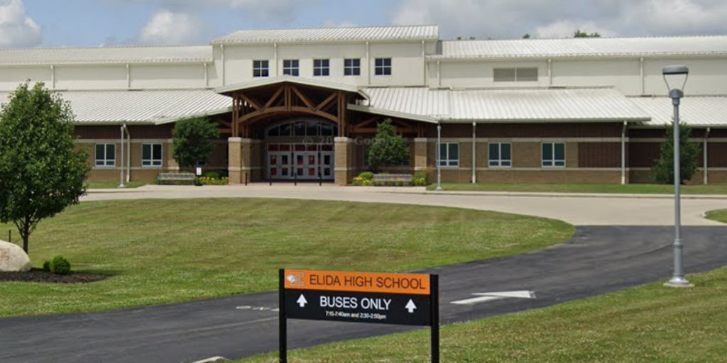 Ohio students protest school's new transgender bathroom policy: 'School board hasn't been listening' - Vimarsana News