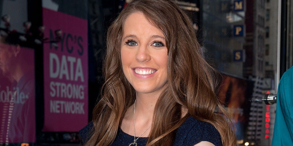 Jill Duggar, husband claim family's beliefs created 'hierarchy' based on who had the most kids - Vimarsana News