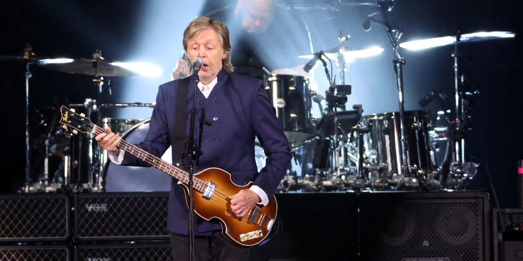 paul mccartney live (RARE BRAZIL!!送料込） paul-mccartney-brazil.jpg?ve=1