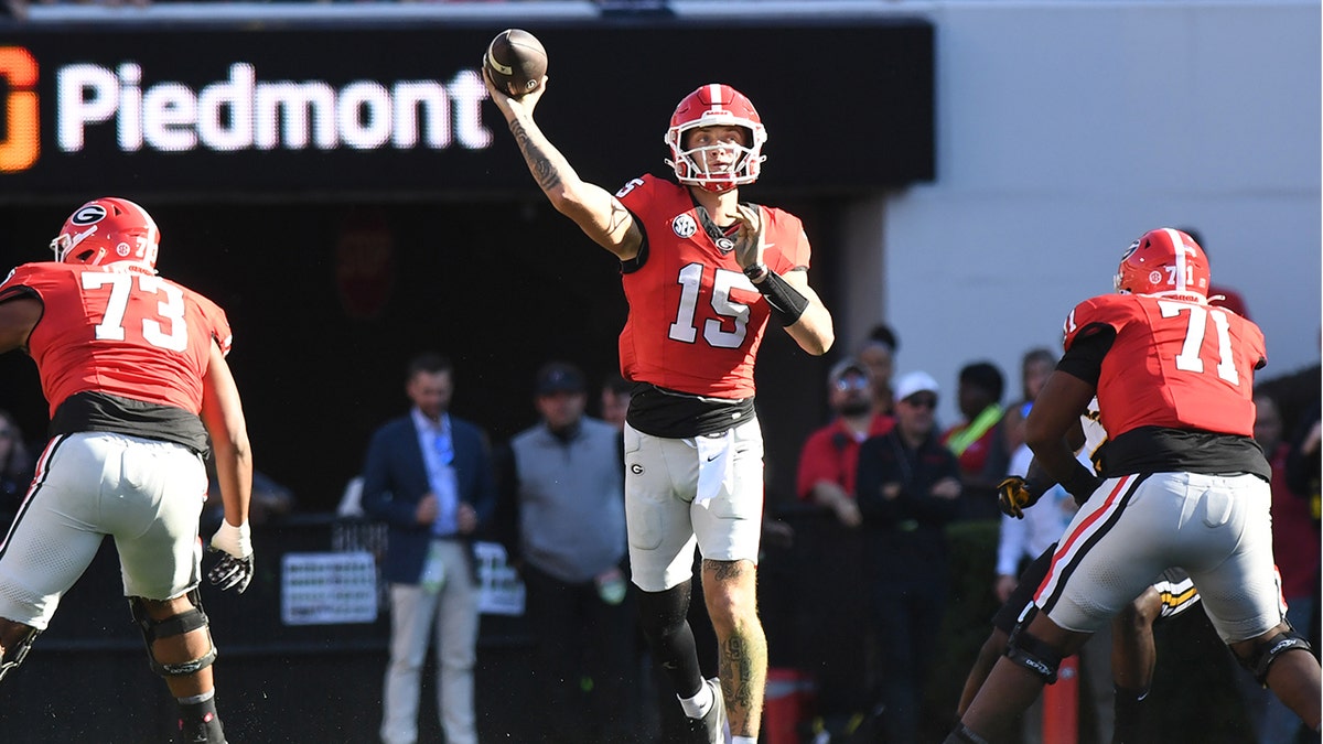 Carson Beck passes against Missouri