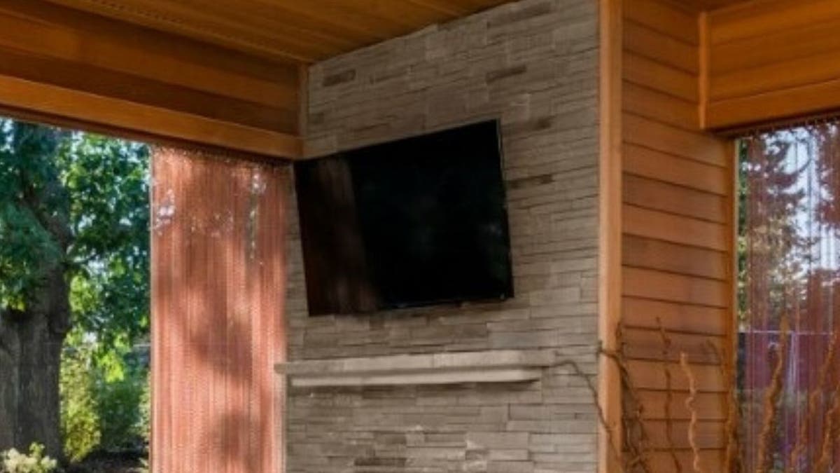 An outdoor TV