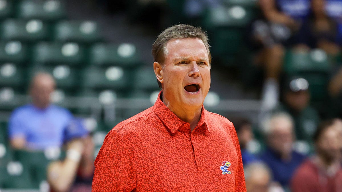 Bill Self yells on court