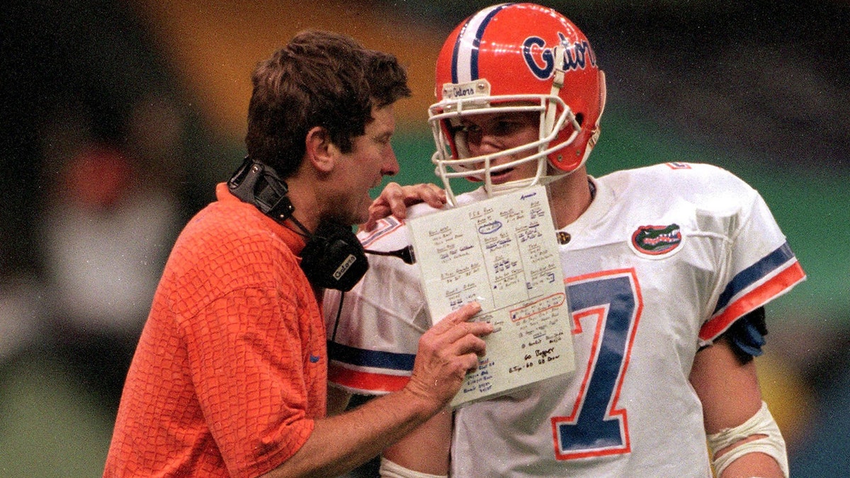 Danny Wuerffel talks to Steve Spurrier