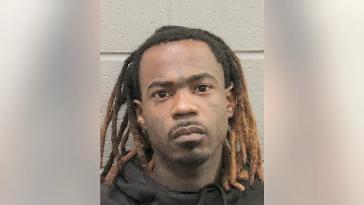Mugshot of Dominique Menefee, 30.