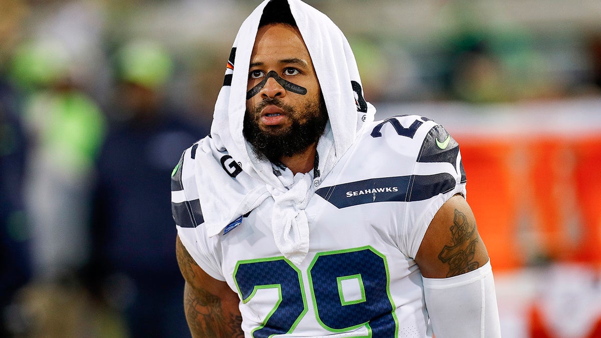 Earl Thomas vs Jaguars