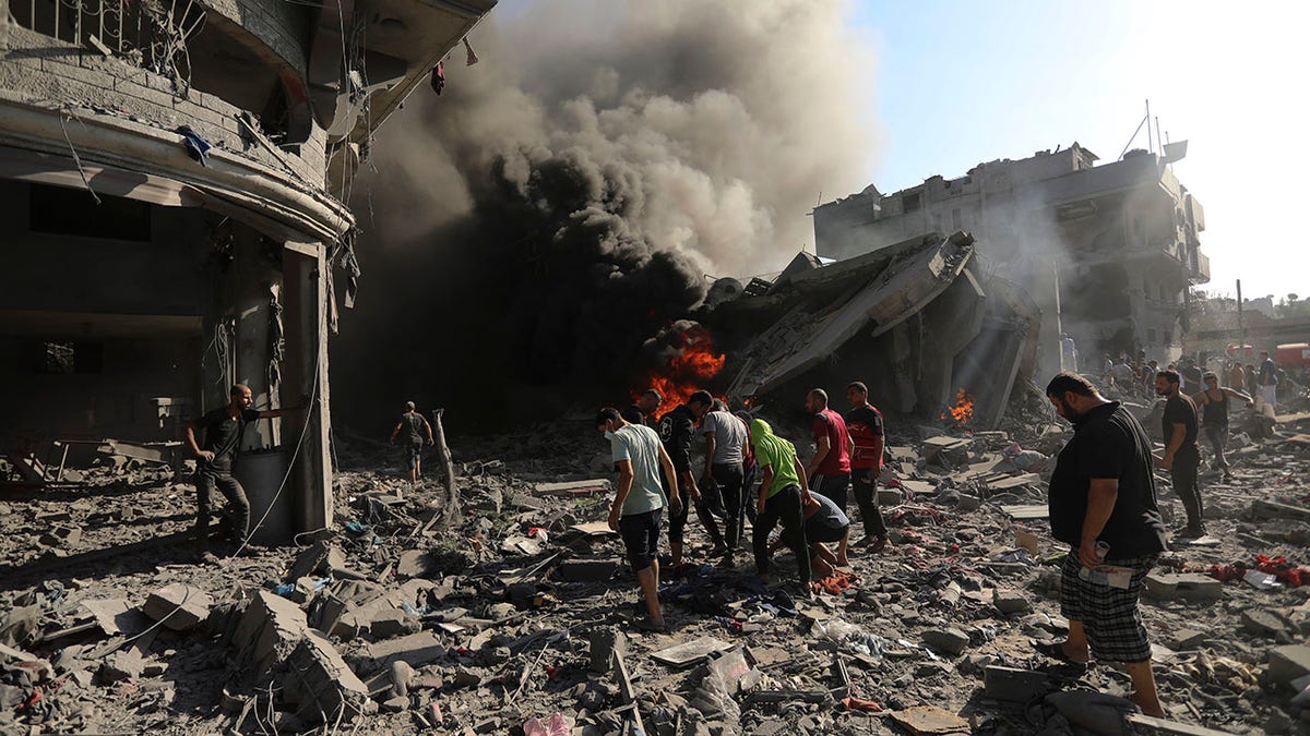 Nasleep van de luchtaanval in Gaza-Stad