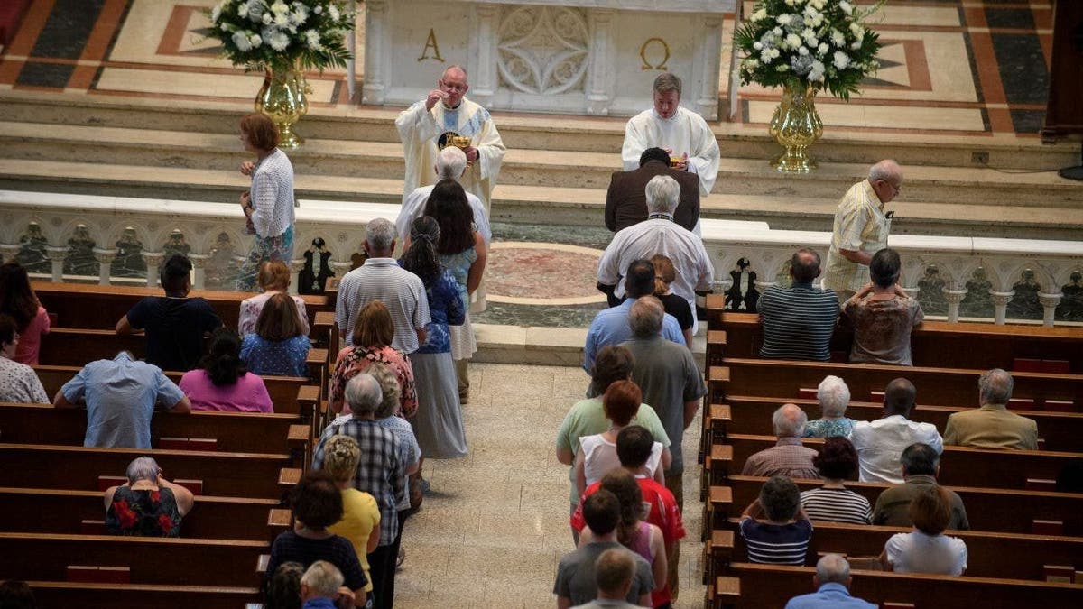 Pittsburgh Catholic mass