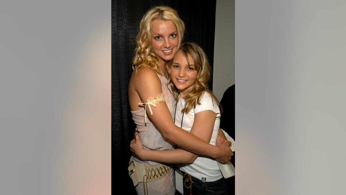 britney spears with sister jamie lynn