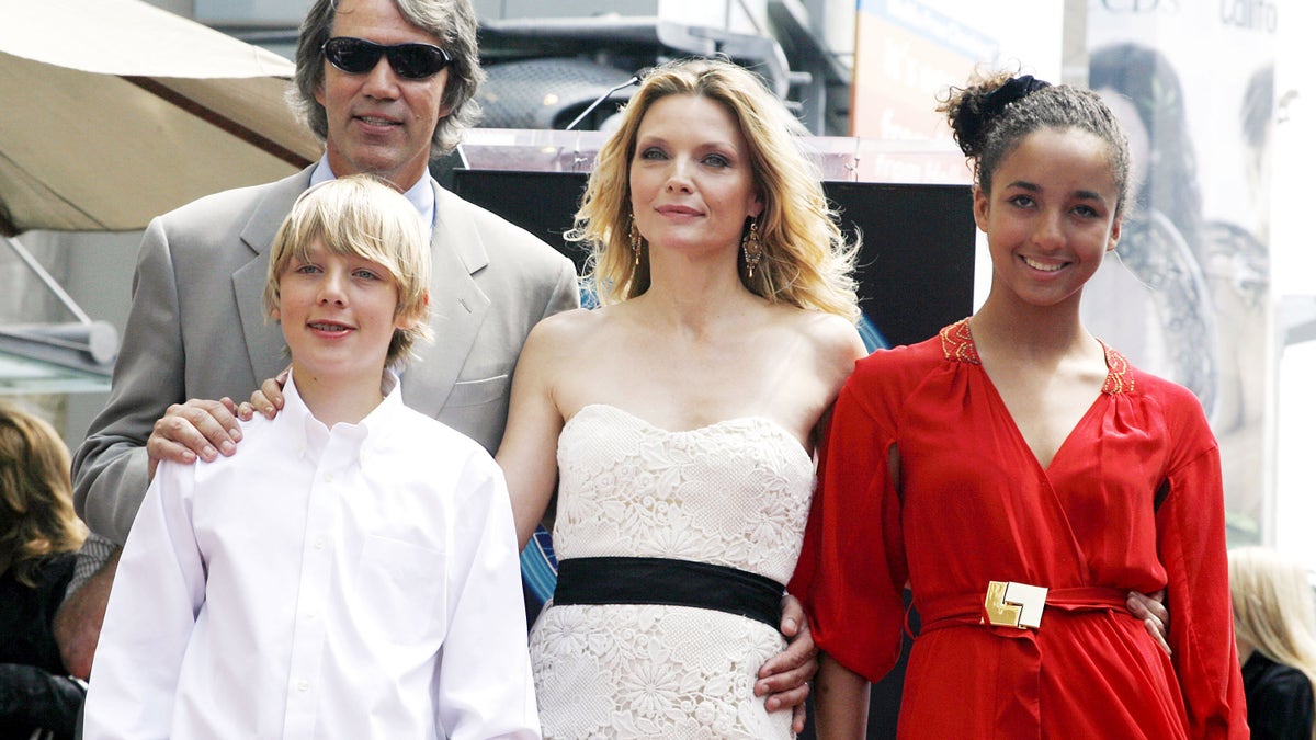 michelle pfieffer david e kelley and their children