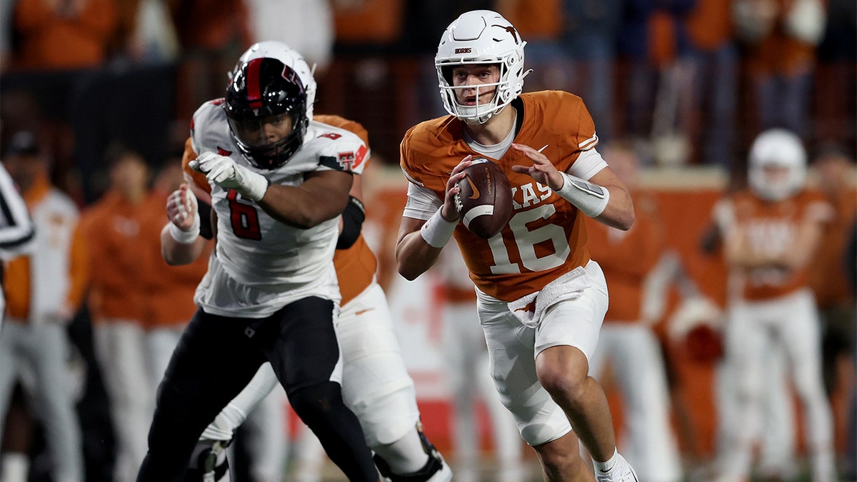 Arch Manning Makes Highly Anticipated Texas Debut Against Red Raiders ...