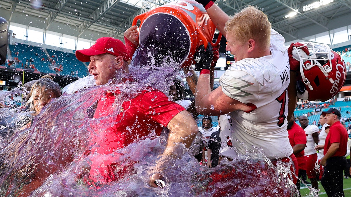 Jeff Brohm gets a gatorade bath