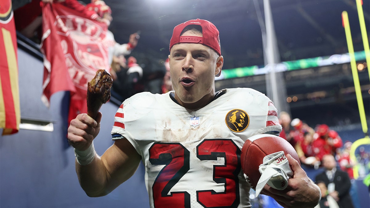 49ers’ Christian McCaffrey Appears To Pray Before Record-breaking Game ...