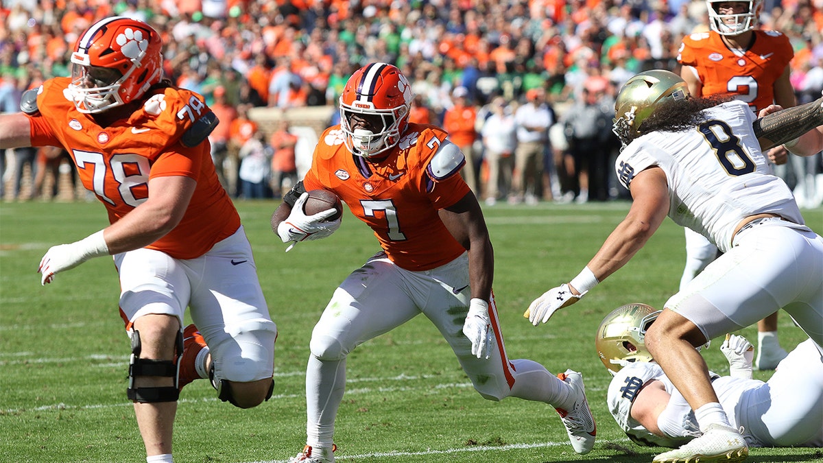 Phil Mafah rushes against Notre Dame