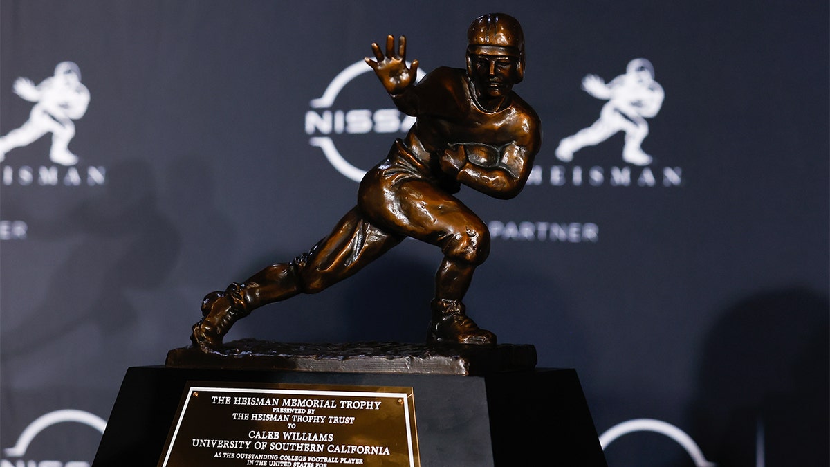 Heisman Trophy Power Rankings: Bo Nix Jumps Into Top Spot | Fox News