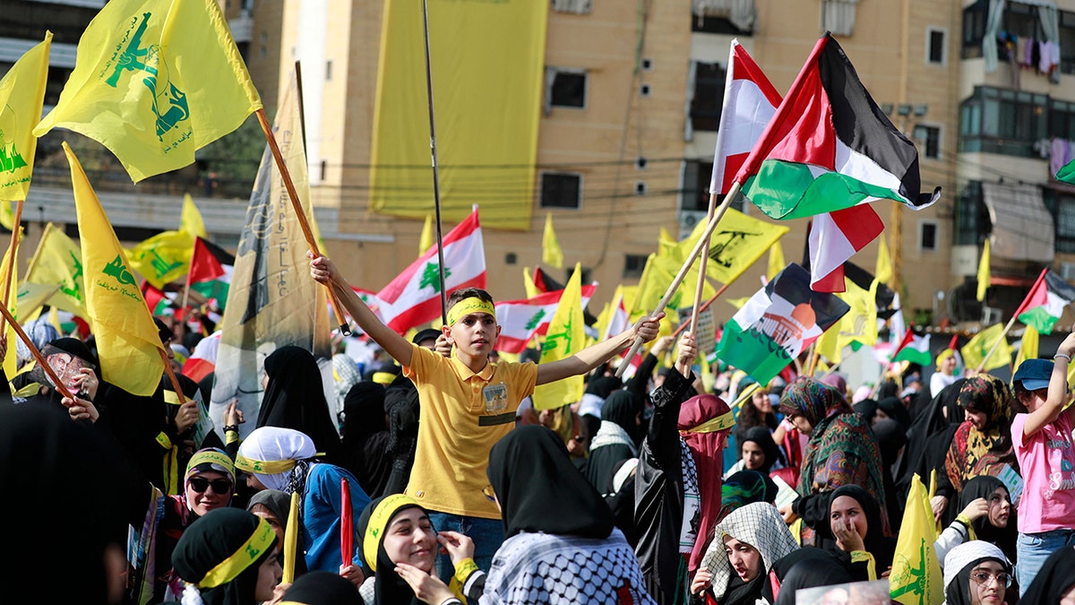 Hezbollah Leader Praises ‘heroic’ Hamas Terror Attack, Threatens To ...