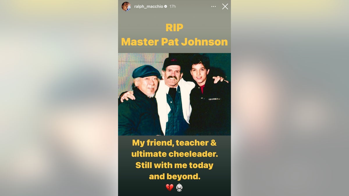 Captura de tela da postagem de homenagem de Ralph Macchio a Pat E. Johnson