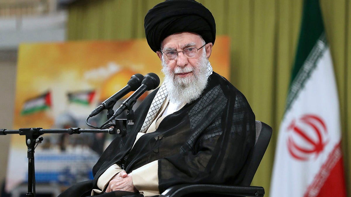 Le guide suprême iranien, l'ayatollah Ali Khamenei, s'exprime à Téhéran