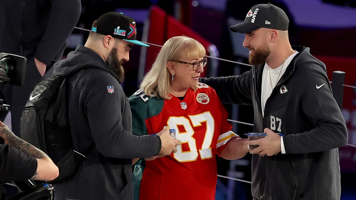 Jason and Travis Kelce talk to their mother, Donna Kelce