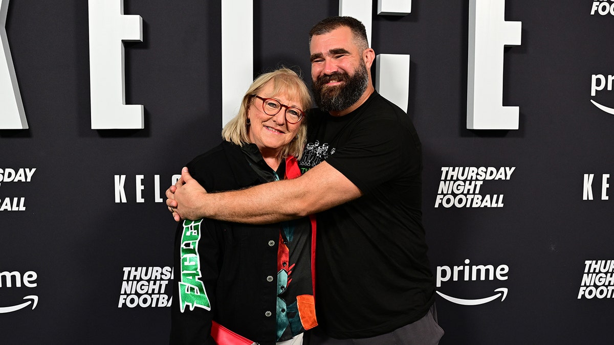 Jason Kelce hugs mother, Donna Kelce