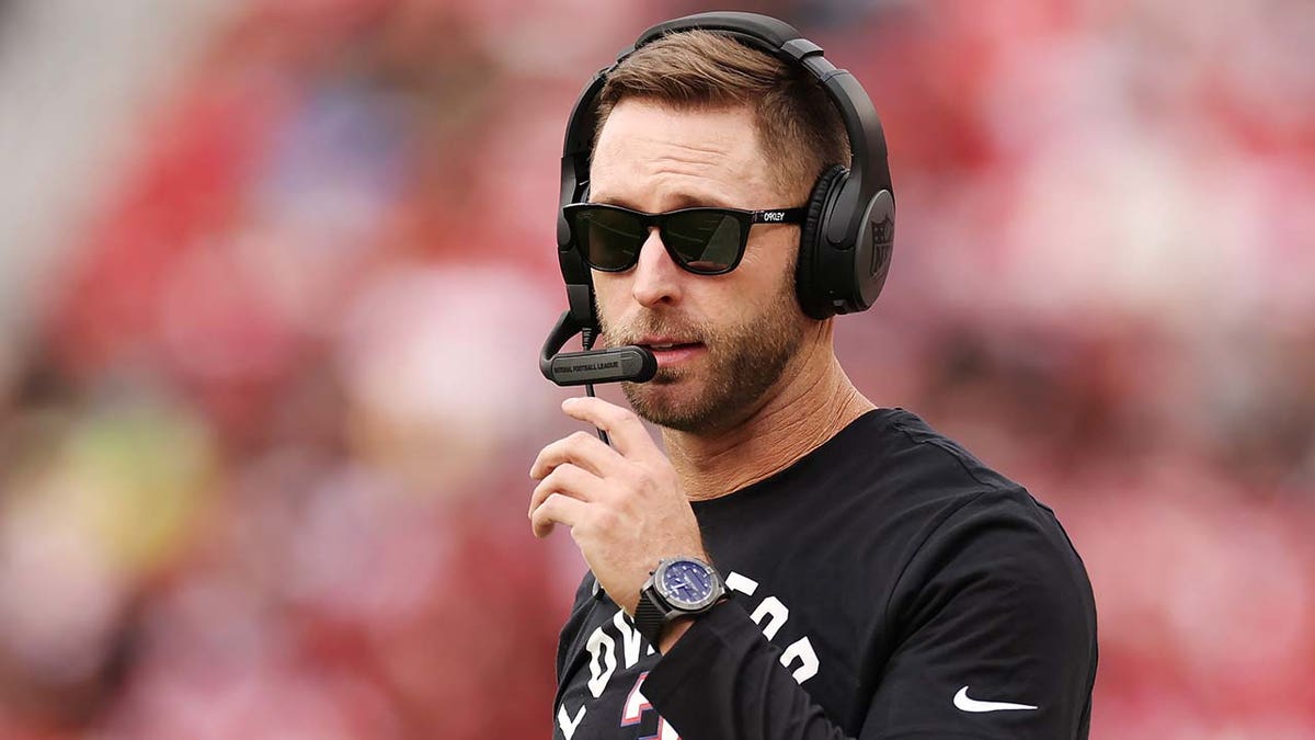 Kliff Kingsbury Expected To Join Raiders As New Offensive Coordinator ...