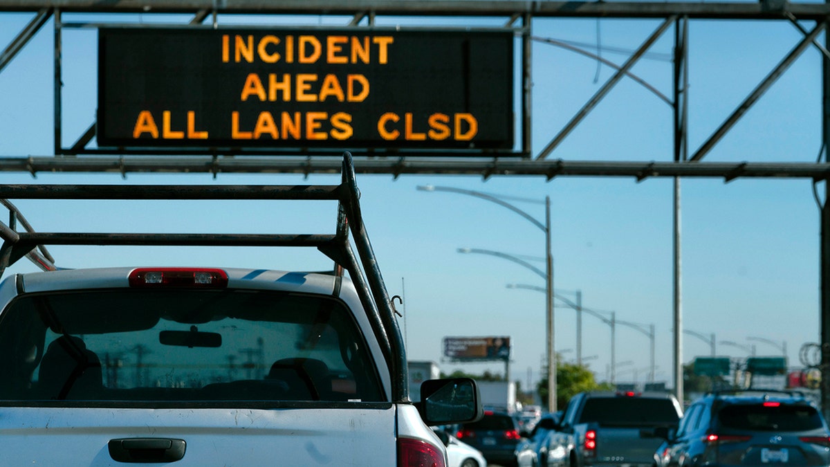 Traffic on I-10 during fire