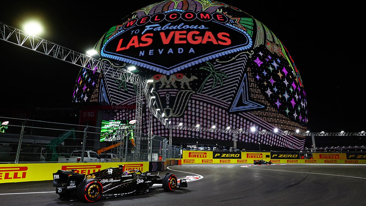 Las Vegas F1 Grand Prix practice session