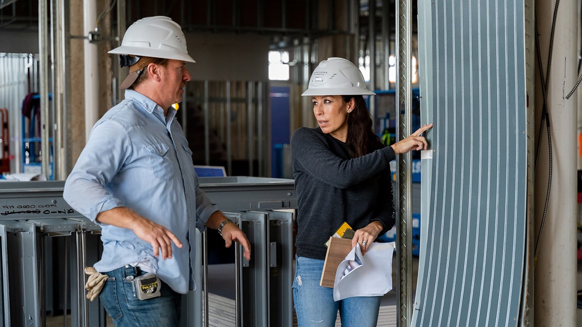 Joanna and Chip Gaines renovating