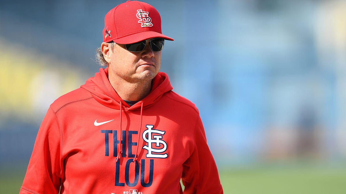 Mike Shildt with the Cardinals