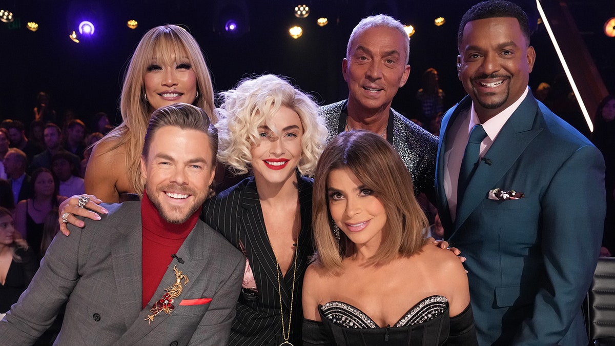 CARRIE ANN INABA, DEREK HOUGH, JULIANNE HOUGH, PAULA ABDUL, BRUNO TONIOLI, ALFONSO RIBEIRO pose together