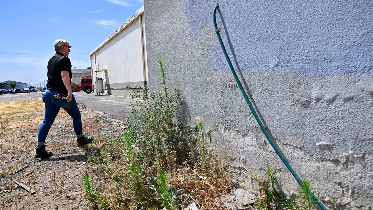 Reedley warehouse under investigation