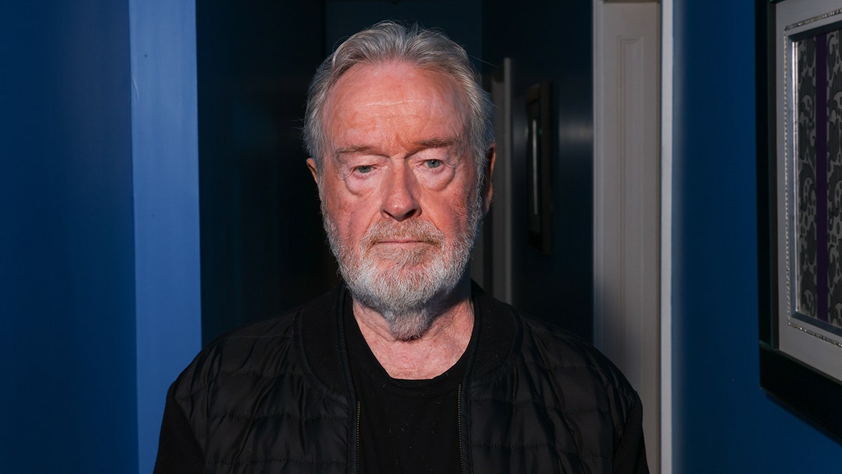 Close up of Ridley Scott in a hallway