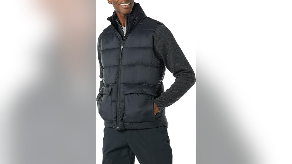 Amazon Essentials Men's Water-Resistant Sherpa-Lined Puffer Vest