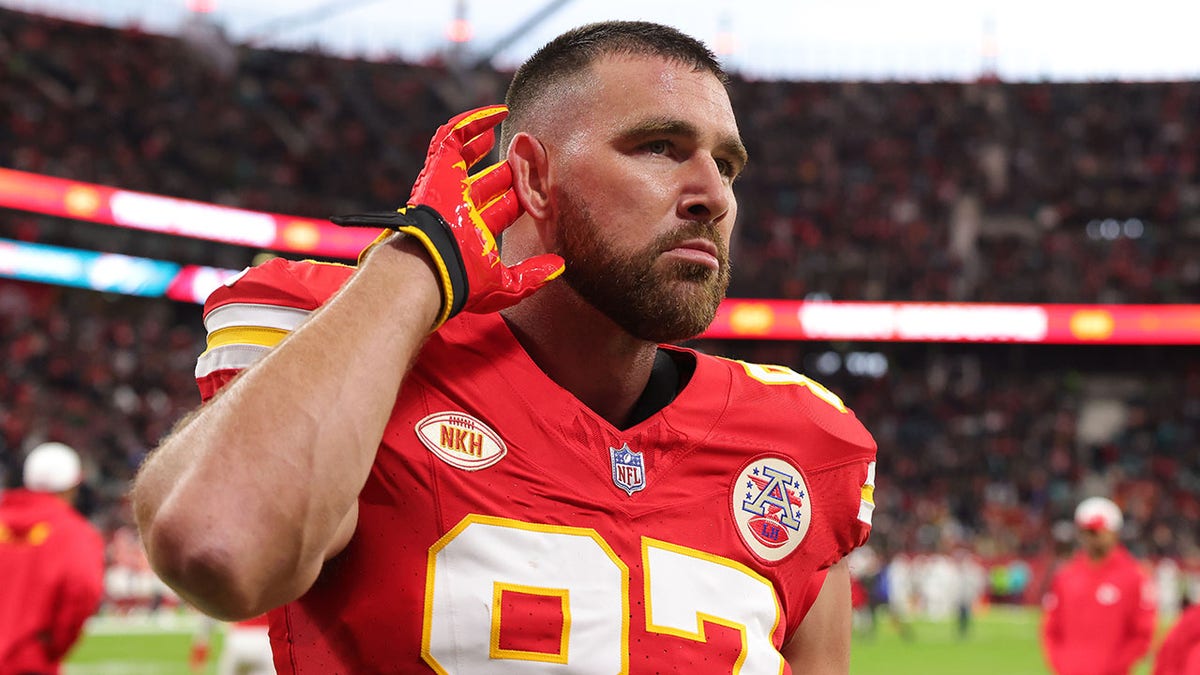 Travis Kelce in Germany