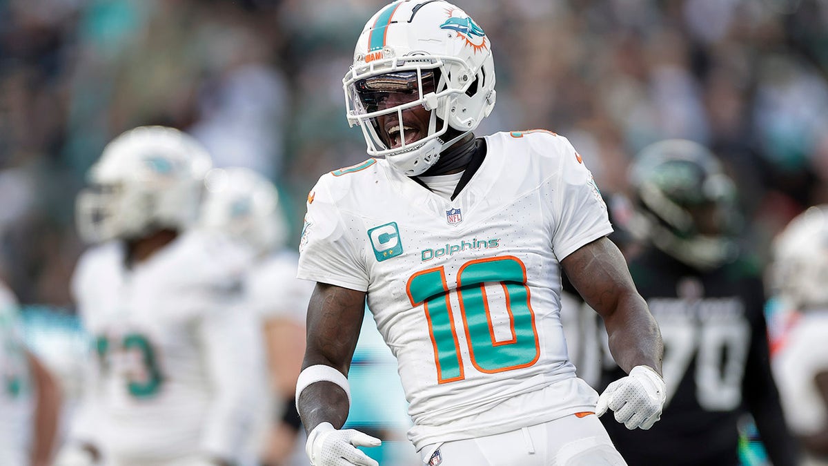 Tyreek Hill says this year’s Dolphins are better than Chiefs team he ...