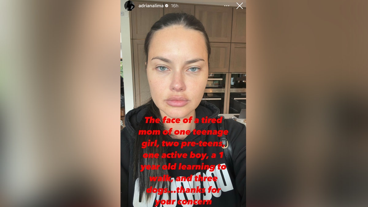 Adriana Lima in her home takes a selfie and writes the caption 