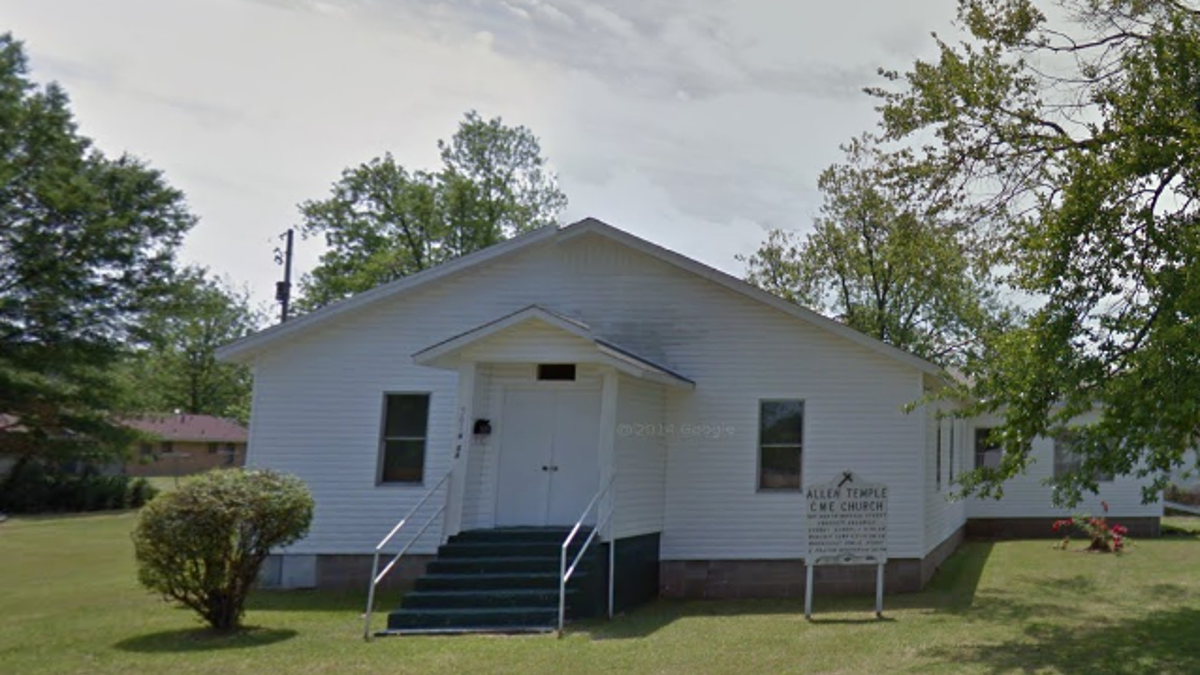 Front view of Arkansas church