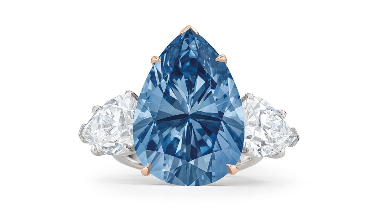 The Bleu Royal diamond