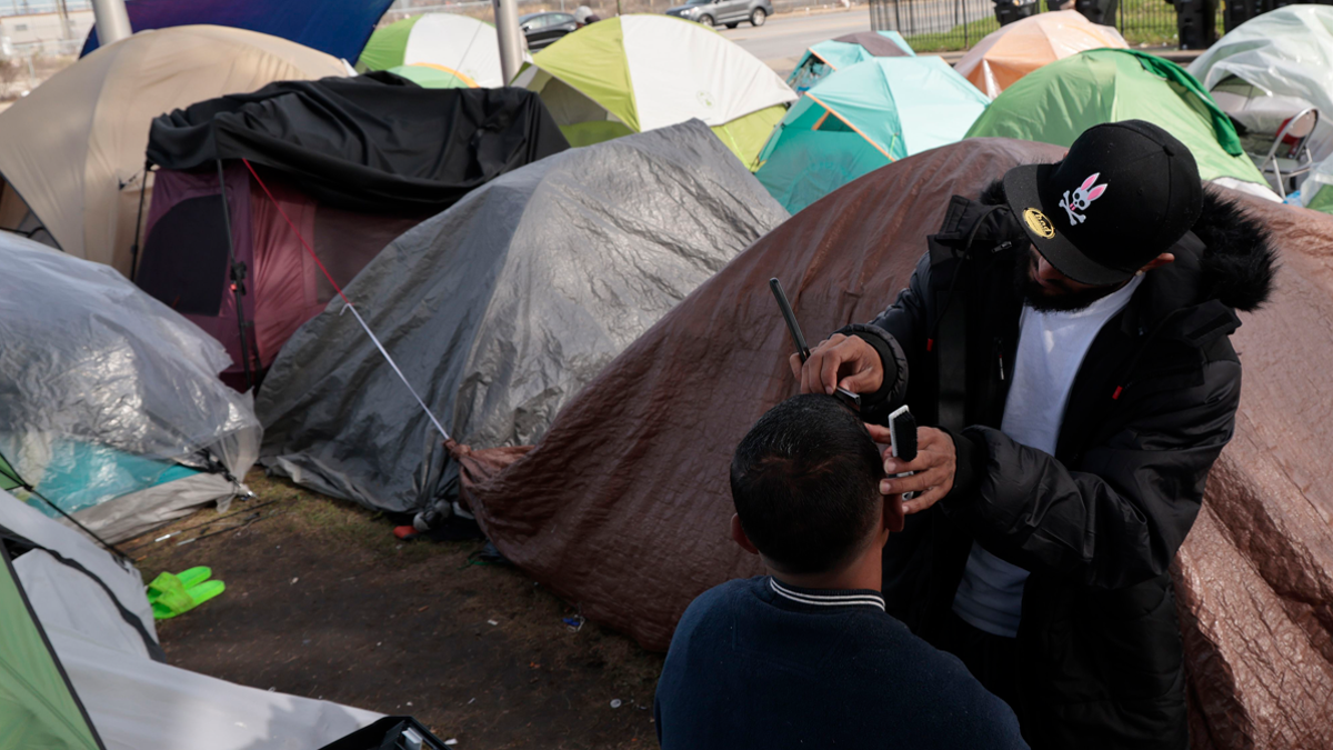 Chicago tent city