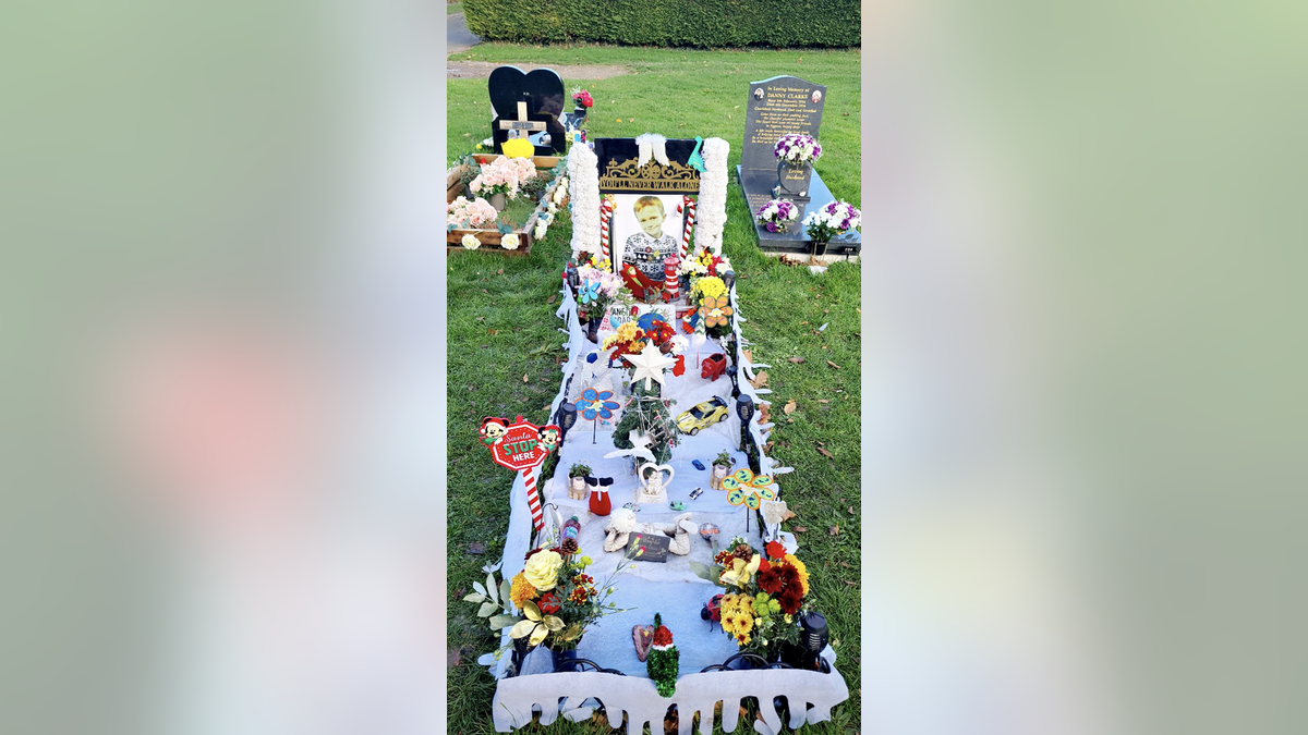 son's grave in the UK