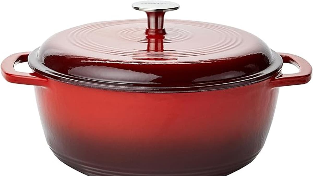 Amazon Basics Enameled Cast Iron Covered Round Dutch Oven