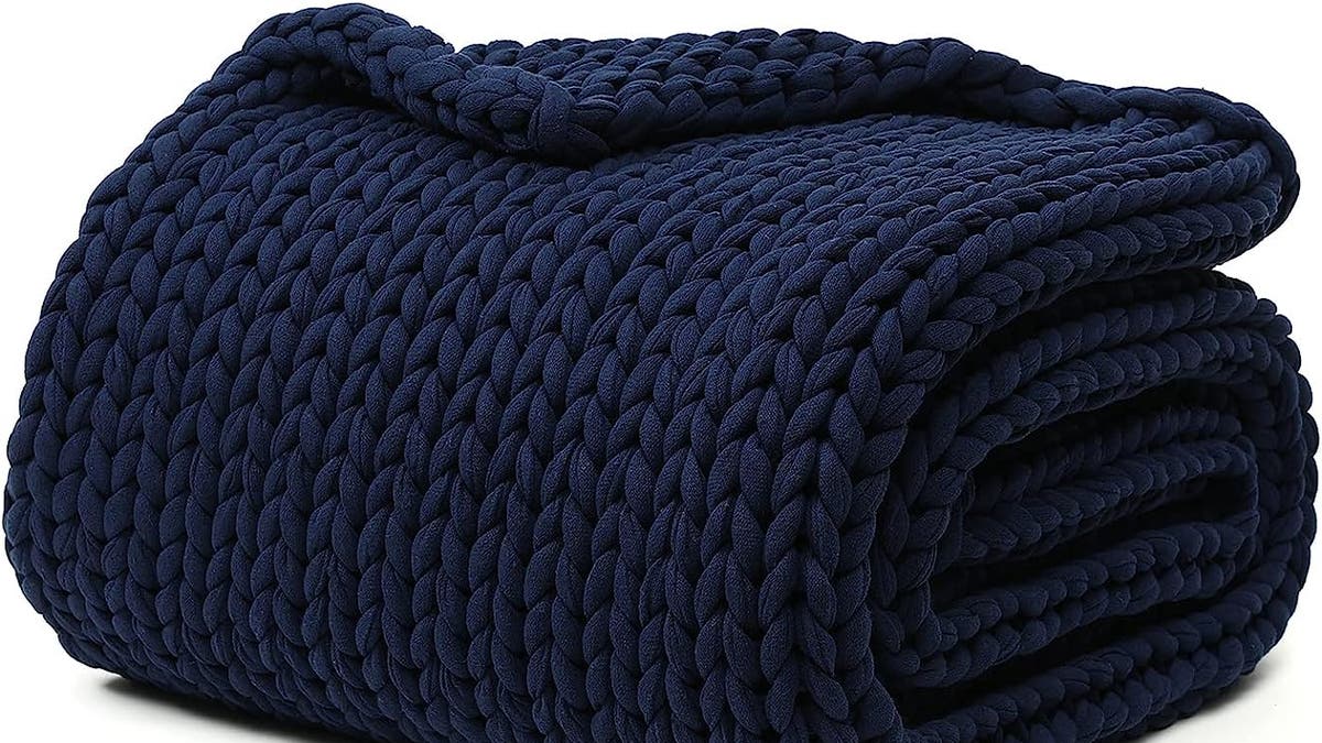 Try this elegant weighted blanket