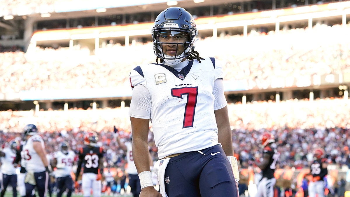 Texans’ CJ Stroud Orchestrates Second Straight Game-winning Drive To ...