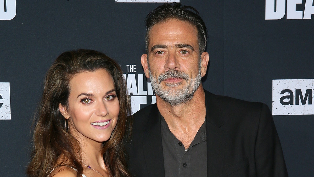 Hilarie Burton and Jeffrey Dean Morgan at a screening of the walking dead