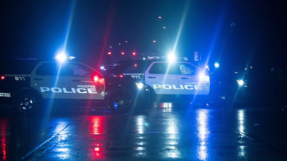 Manhunt underway following Houston area flea market shooting