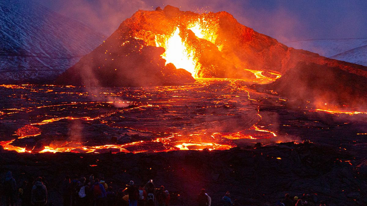 Iceland volcano: Blue Lagoon spa reopens despite eruption fears, Iceland