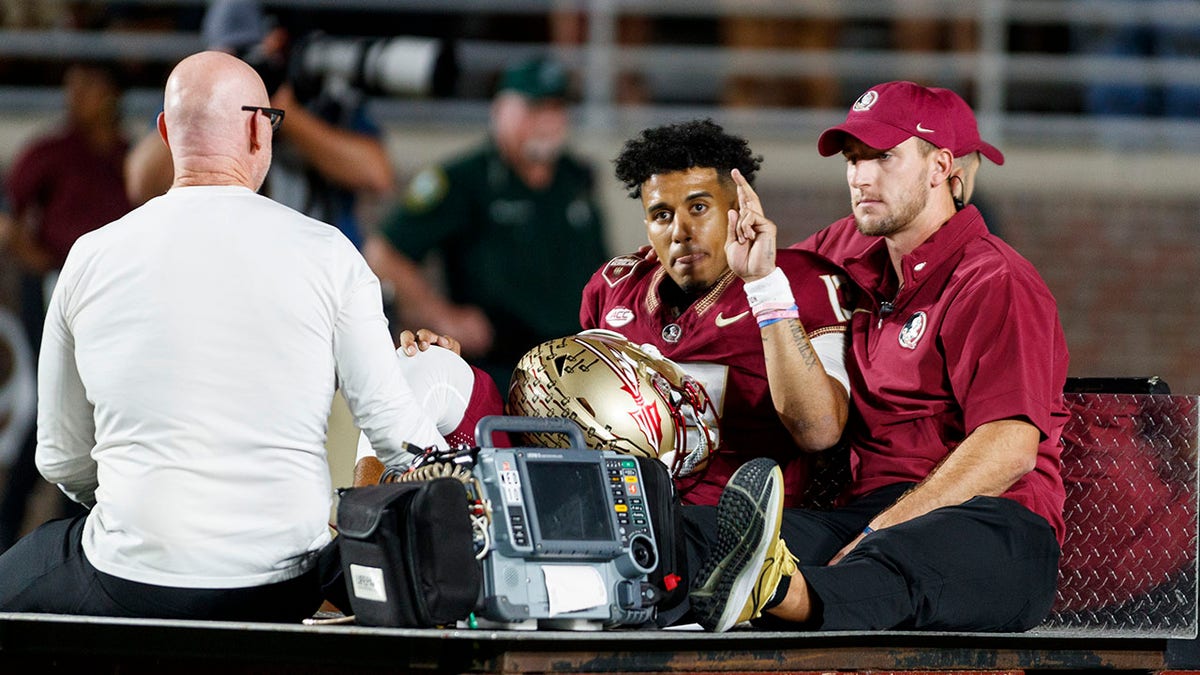 Florida State’s Jordan Travis Suffers Gruesome Leg Injury, Reportedly ...